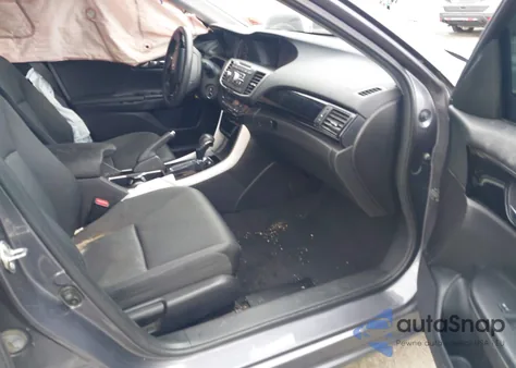 2016 Honda Accord Lx z USA, uszkodzony, nr VIN 1HGCR2F34GA068016